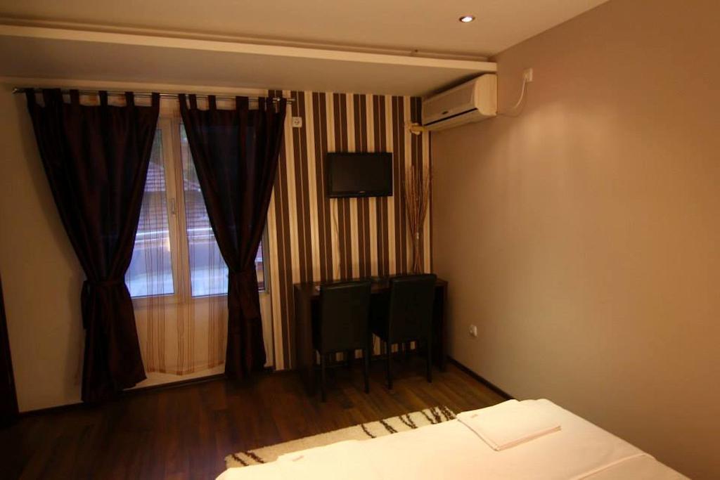 Lira Inn Ni Kamer foto