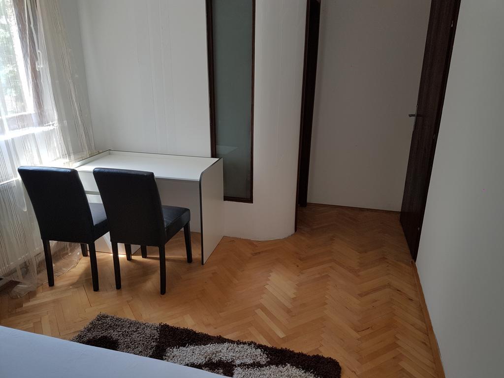 Lira Inn Ni Buitenkant foto
