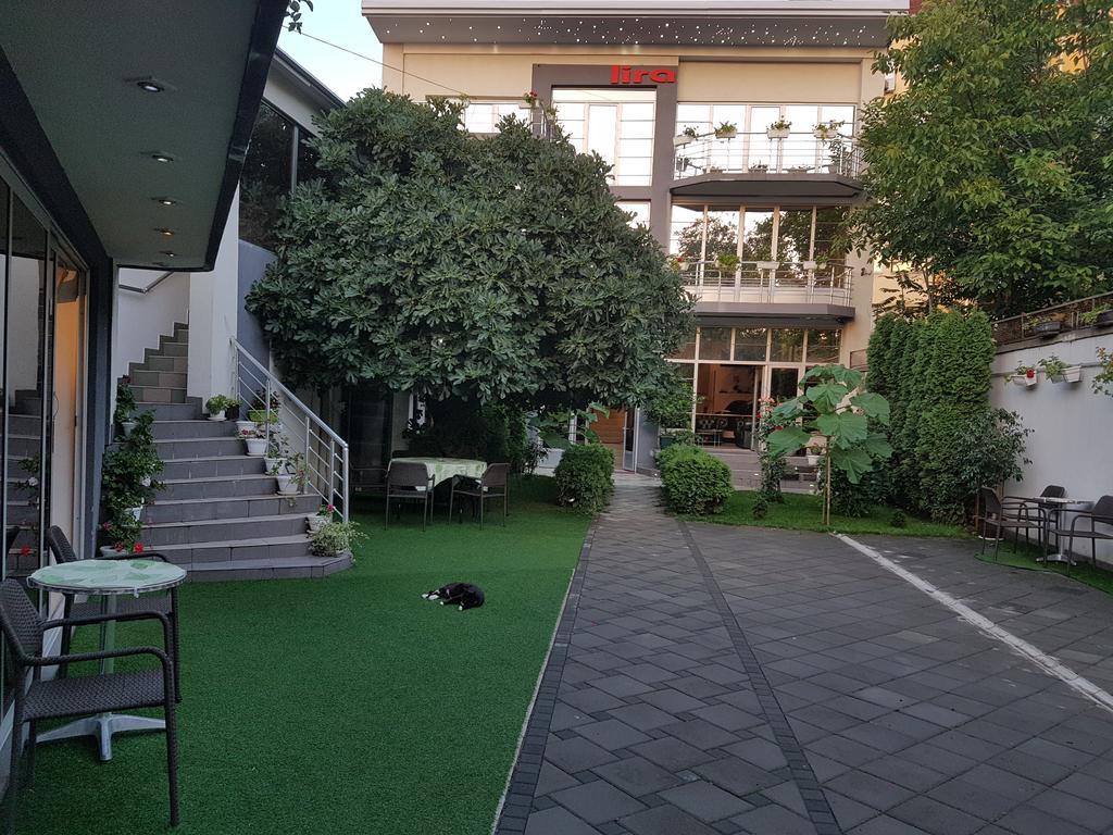 Lira Inn Ni Buitenkant foto