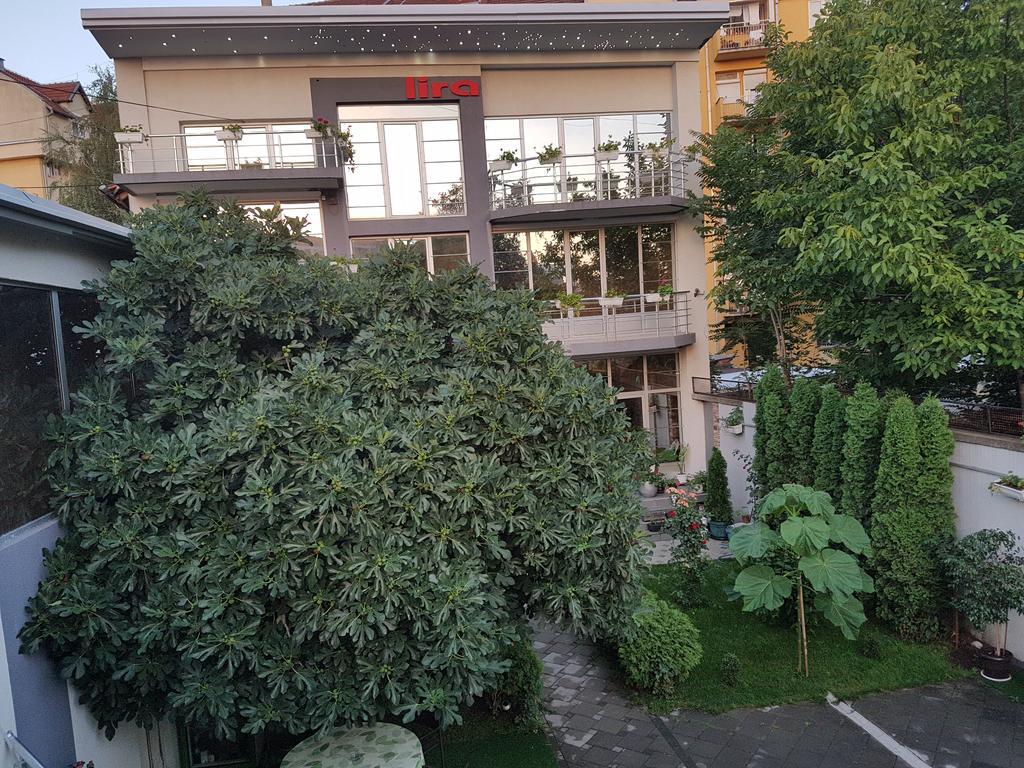Lira Inn Ni Buitenkant foto