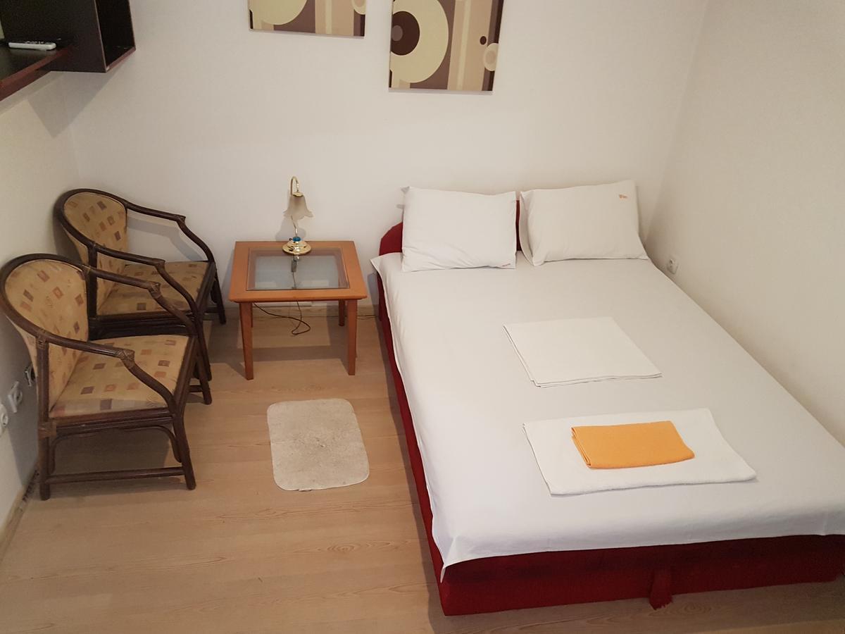 Lira Inn Ni Buitenkant foto